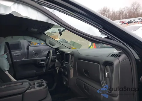 2021 Chevrolet Silverado 1500 2Wd Short Bed Custom z USA, uszkodzony, nr VIN 3GCPWBEH4MG184867